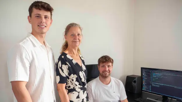 645699144eff542d8b67a8f940467656adc48402dfdf2a022963b8d62b51853c