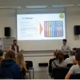 Meta Learn presentaion with slide withh images from app